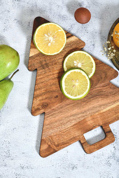 Christmas Tree Shaped Wood Cutting Board for kitchen, Christmas Tree Wooden Serving Tray with Handle, Christmas Decoration Charcuterie Tree Boards 14&quot;L x 11&quot;W