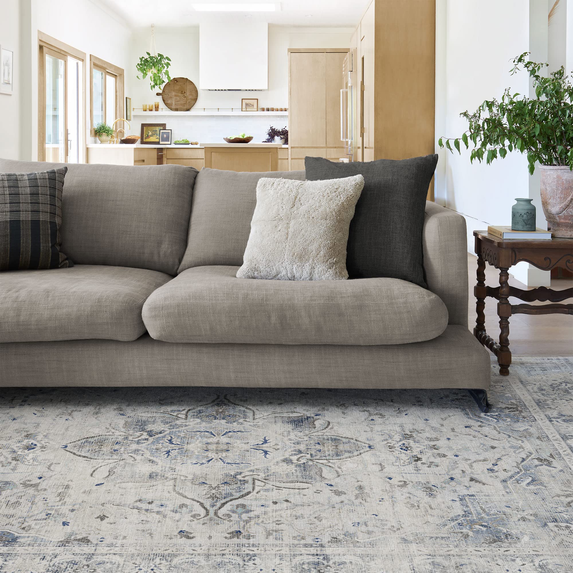 RUGGABLE – Sarrah Blue Quartz – Machine Washable Runner Rug – Pet &amp; Child Friendly – Stain &amp; Water Resistant – Non-Slip – 2.5&