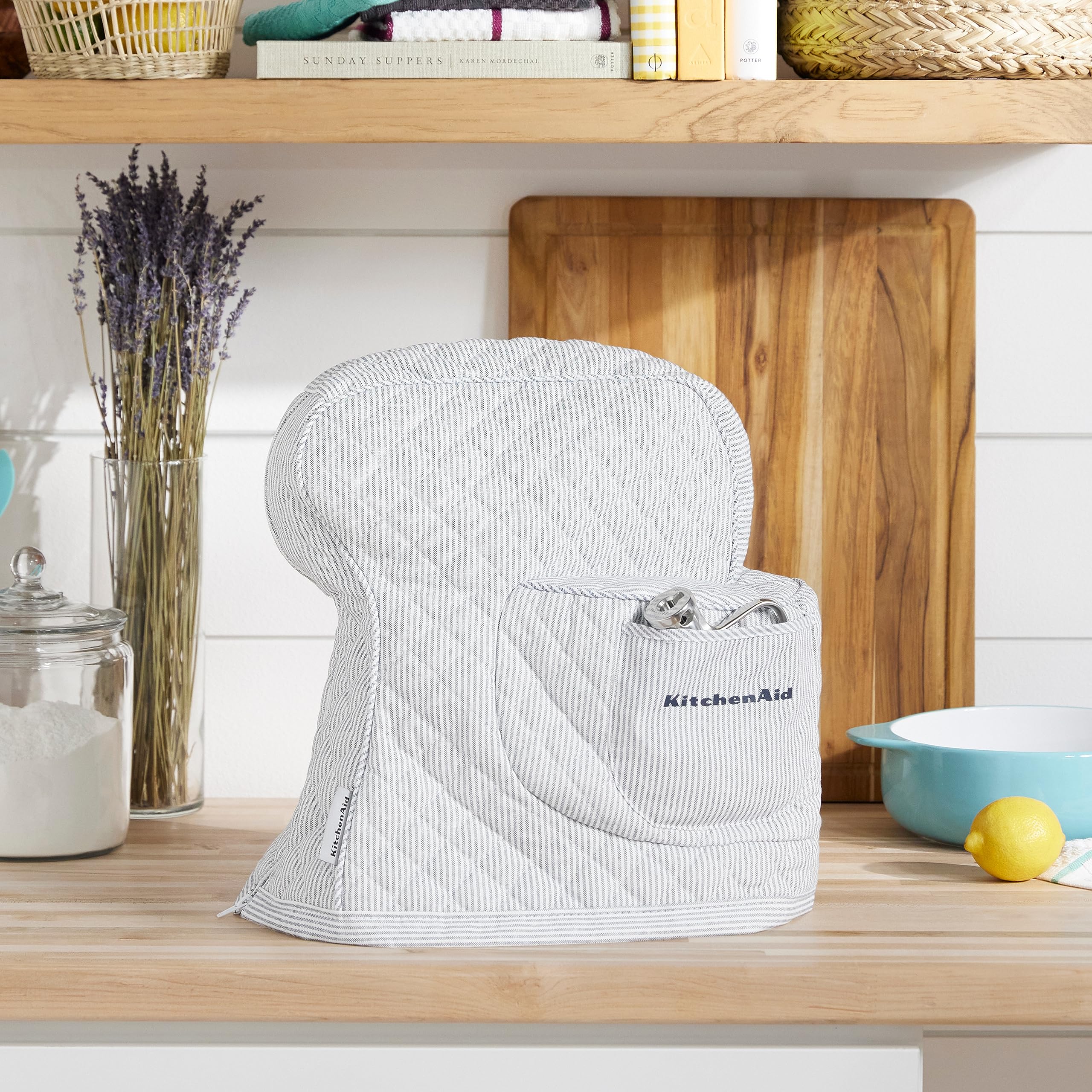 KITCHENAID Fitted Tilt-Head Solid Stand Mixer Cover with Storage Pocket, Quilted 100% Cotton, Milkshake, 14.4&quot;x18&quot;x10&quot;