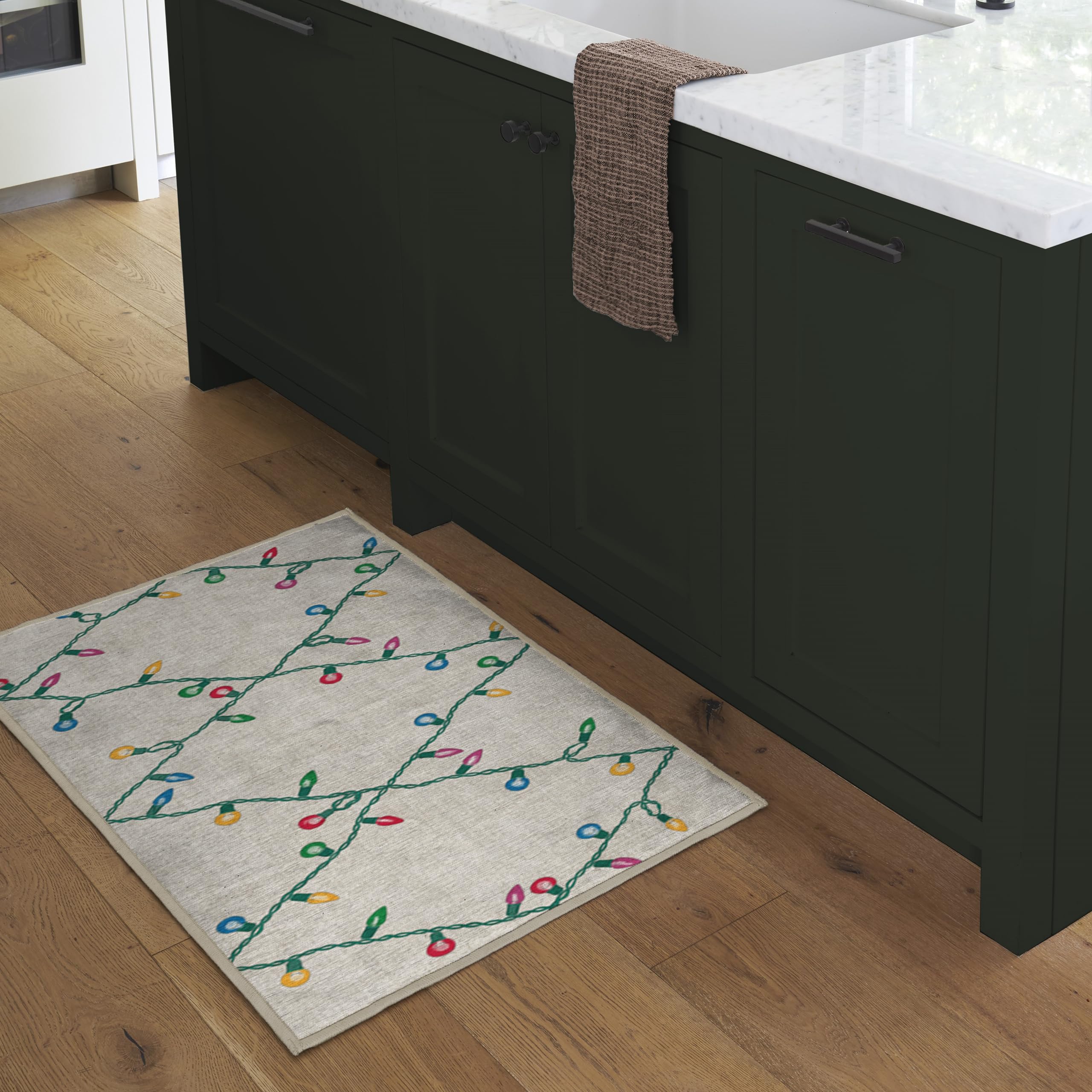 RUGGABLE Winter Plaid Washable Rug - Perfect Holiday Area Rug for Living Room Bedroom Kitchen - Pet &amp; Child Friendly - Stain &amp; Water Resistant - Dress Stewart Tartan Plaid 3&