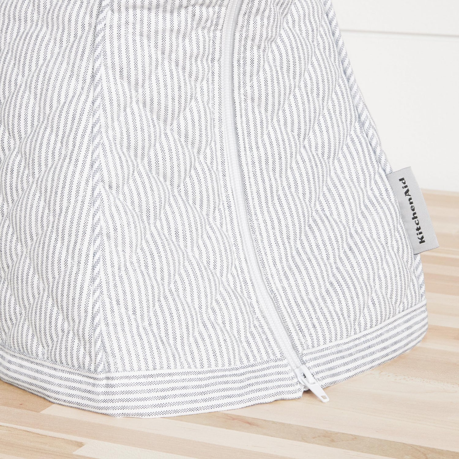 KITCHENAID Fitted Tilt-Head Solid Stand Mixer Cover with Storage Pocket, Quilted 100% Cotton, Milkshake, 14.4&quot;x18&quot;x10&quot;