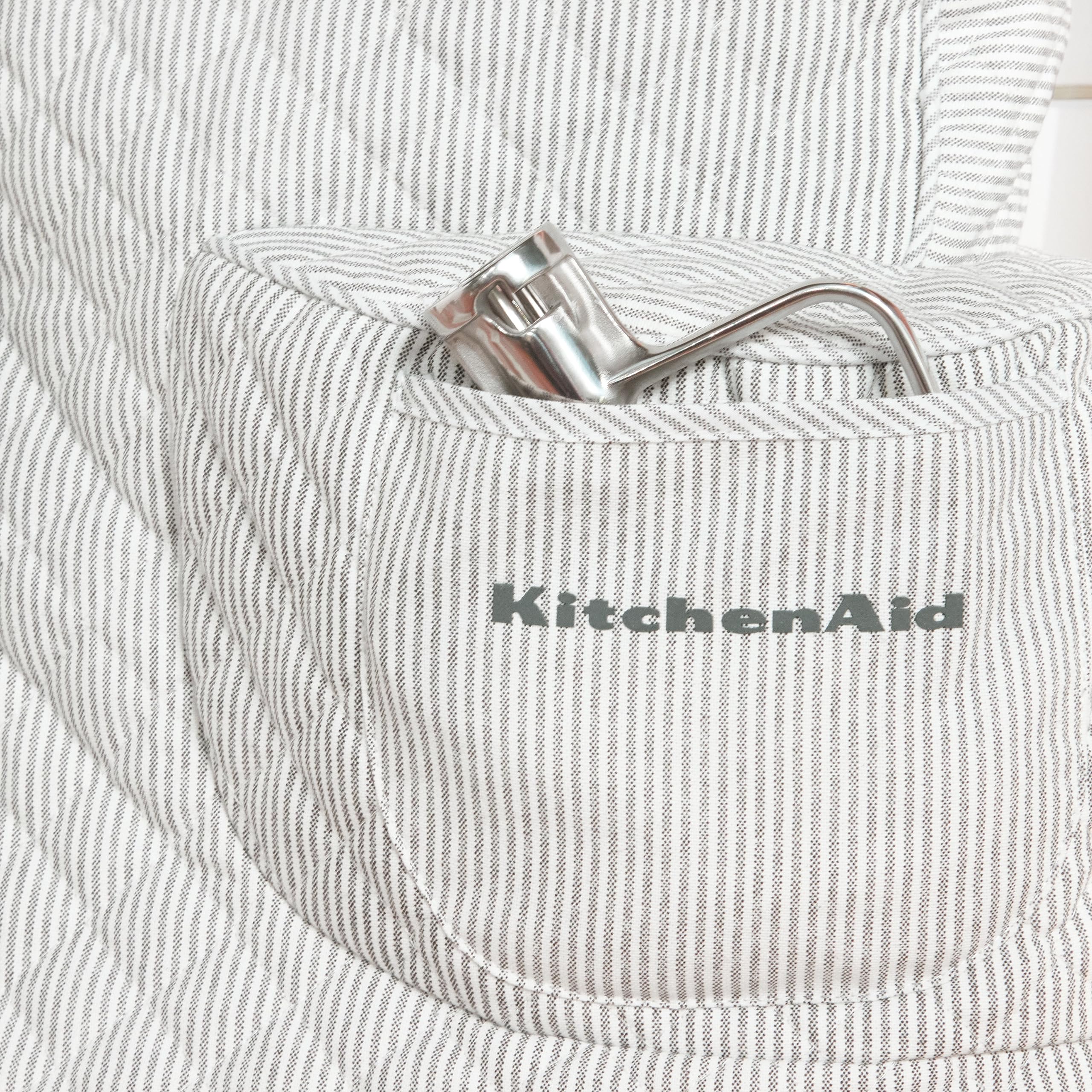 KITCHENAID Fitted Tilt-Head Solid Stand Mixer Cover with Storage Pocket, Quilted 100% Cotton, Milkshake, 14.4&quot;x18&quot;x10&quot;
